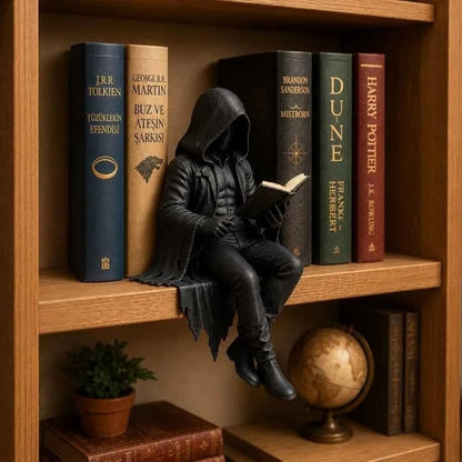 🖤 Gothic Dark Fantasy Shelf Sitter Figure – Mystical Bookish Decor for Bookshelves & Reading Nooks