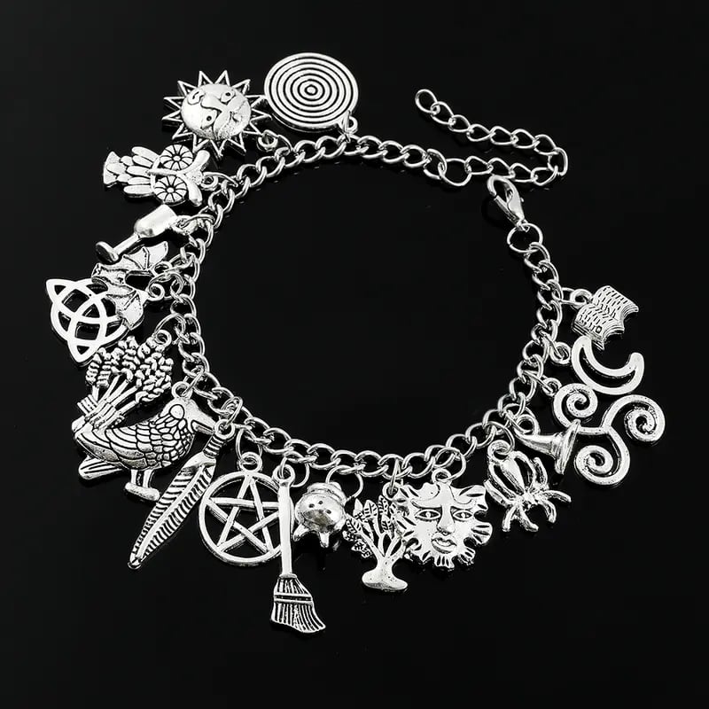 🔥Last Day 49% OFF - 🧙🖤Vintage Witchy Charm Bracelet(✨Buy 2 Free Shipping)